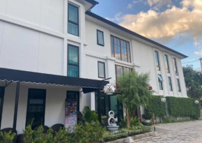 The Wing Boutique Hotel